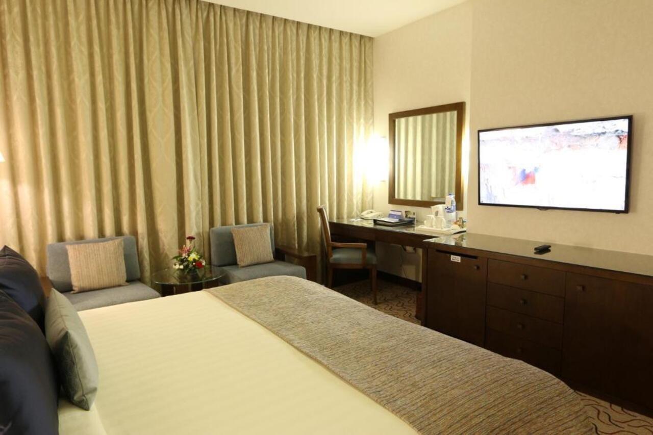 Samaya Hotel Deira Dubaj Zewnętrze zdjęcie