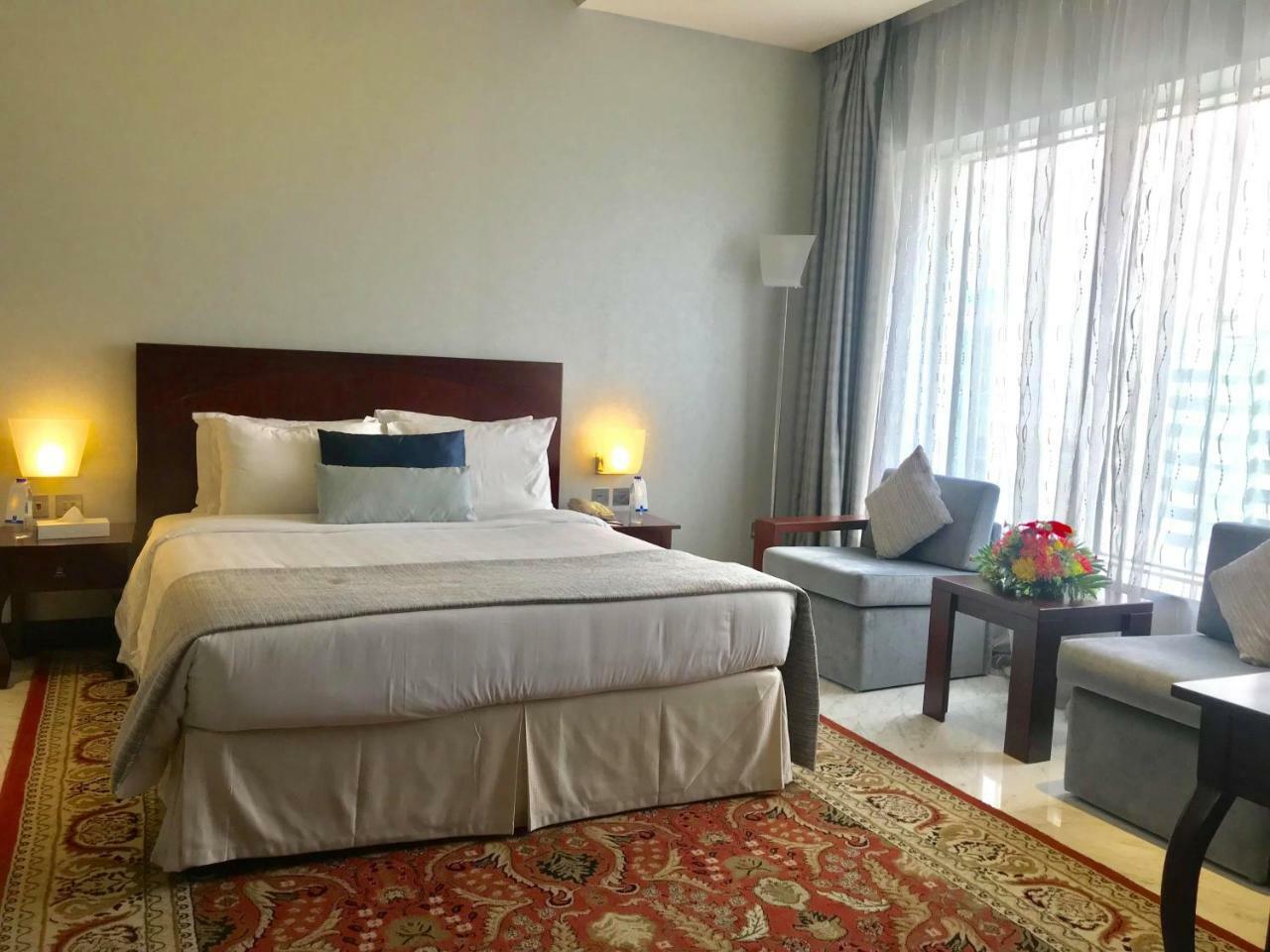 Samaya Hotel Deira Dubaj Zewnętrze zdjęcie